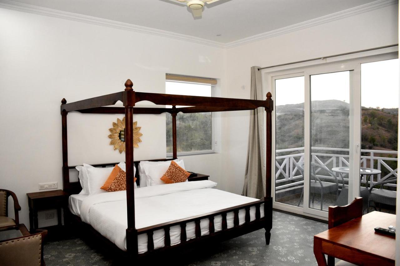 קומבלגרה The Sky Imperial Pavoreal Jungle Resort מראה חיצוני תמונה